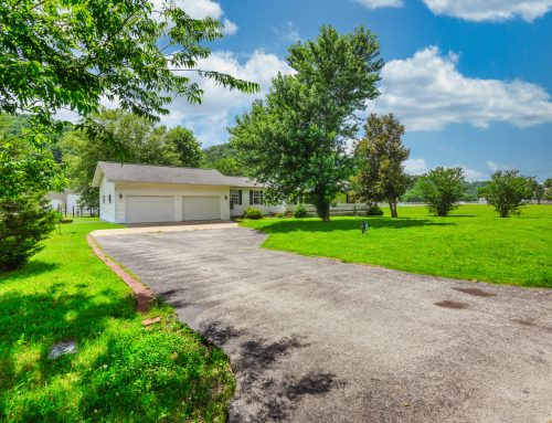 1035 Riverview Drive